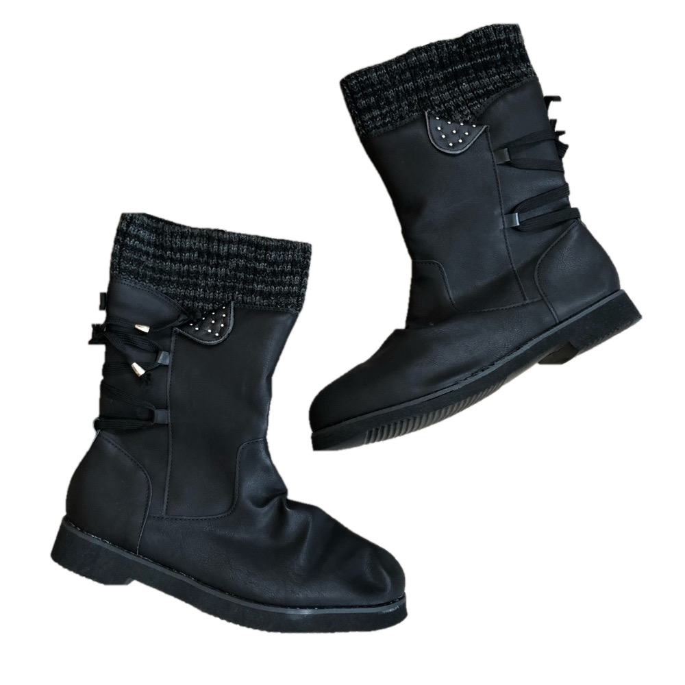 Sweater cuffed scrunch faux leather boots size 42